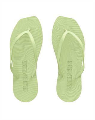 Tapered Flip Flops